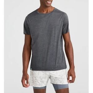NWT Chubbies Men's The Ember Short Sleeve Sport Tee in Dark Gray